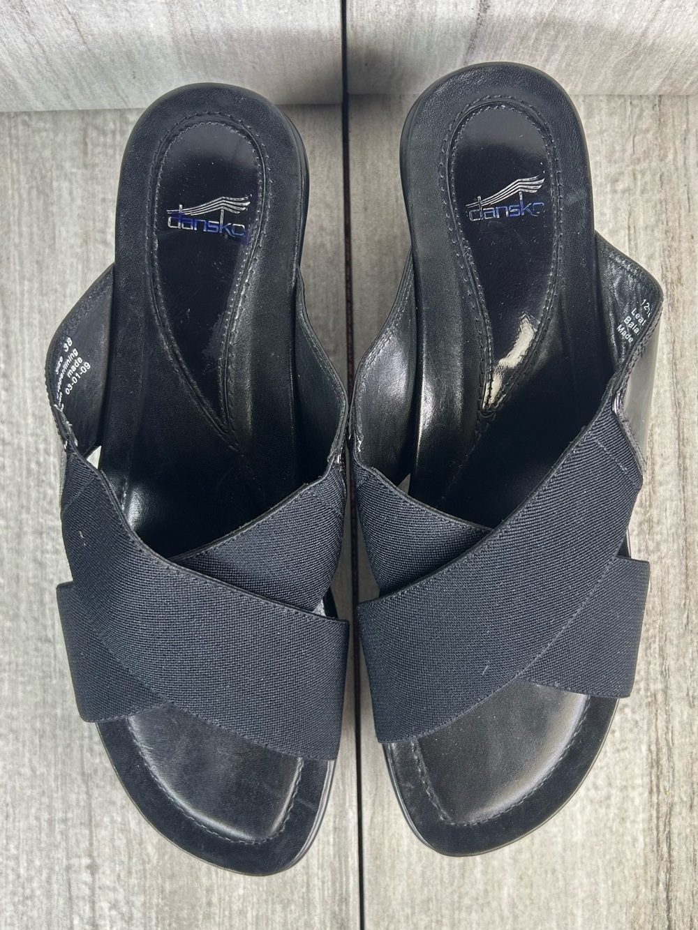 Dansko Ava Black Cross Strap Wedge Slip On Elastic Mules Shoes Women’s Size 8 - Picture 6 of 11
